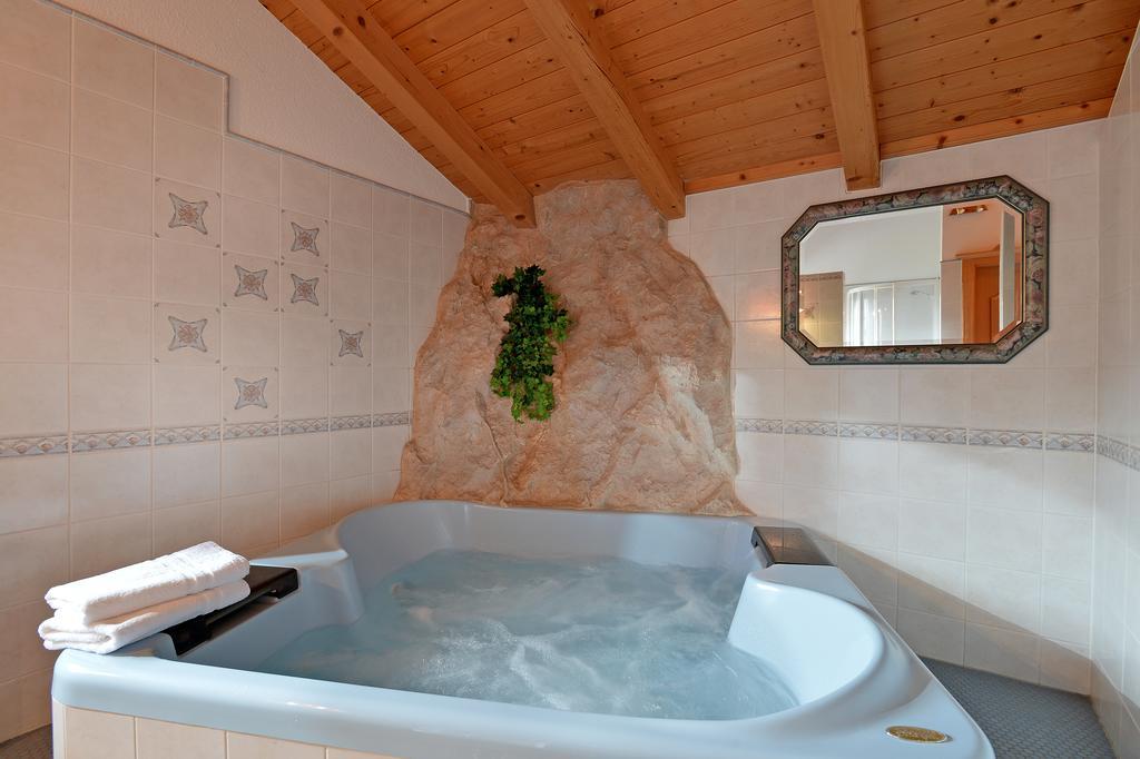 Landhaus Kostenzer Mit Sauna Fügen Extérieur photo